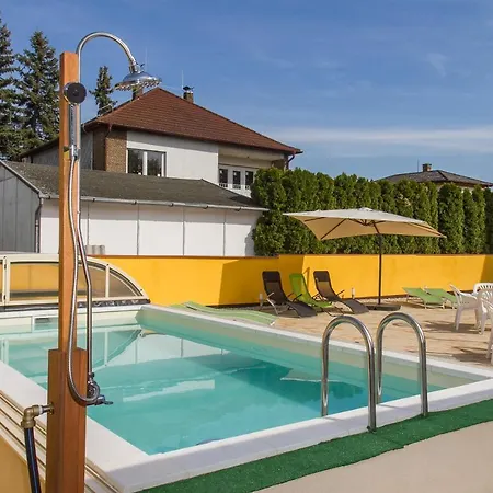 Familia 152ab Апартаменты *